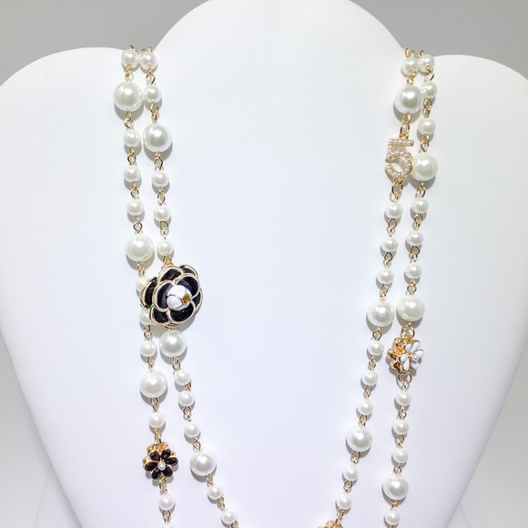 5 Series - LeRue Necklace - Picture 14 of 14